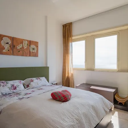 Seaview With Balcony * Catane
